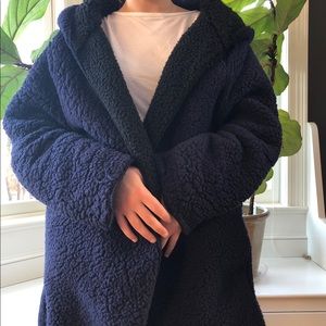 UO Cozy Reversible Teddy Coat
